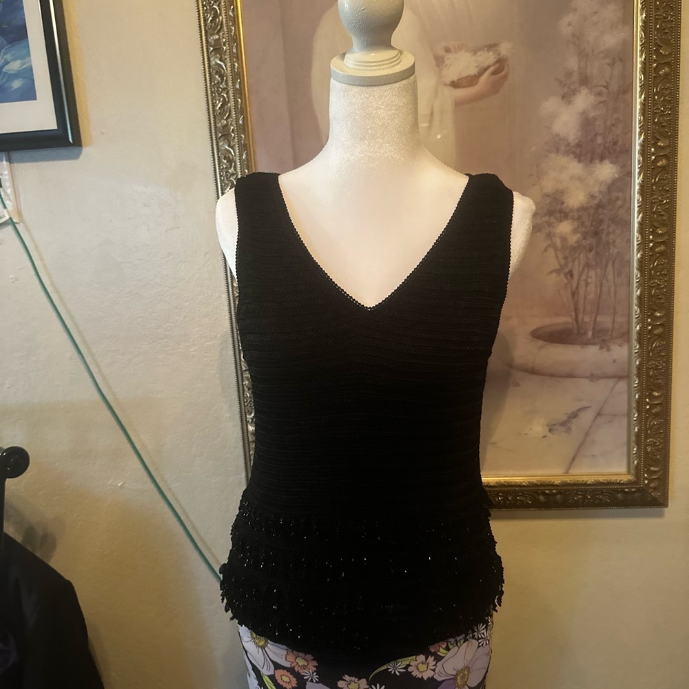 Carole Little Black V-Neck Sleeveless Knit Tank with Textured Peplum Hem